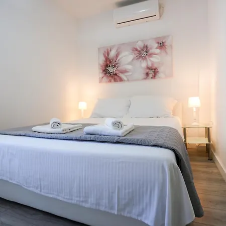 Apartment Apartment Kaya Old Town Zadar, Self Check-In, Balcony Ac